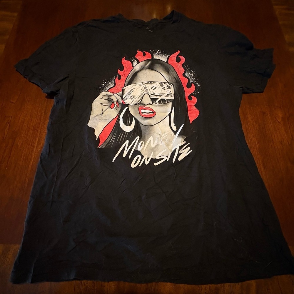 MSOM‎ Money On Site Graphic T-Shirt Large Black Hip Hop Streetwear Fire Print